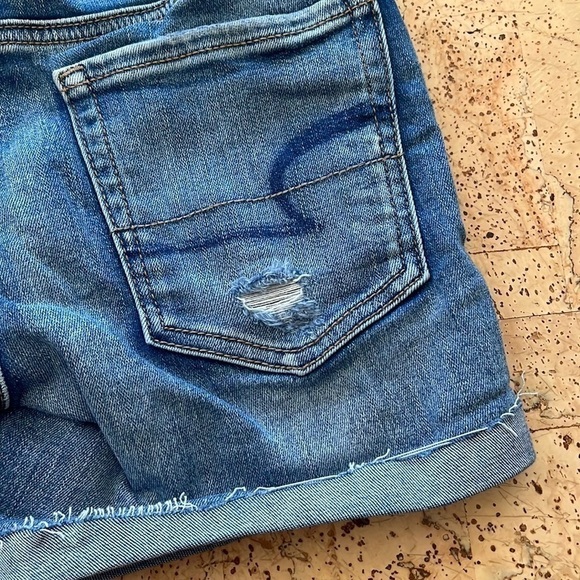 American Eagle Outfitters Next Level Stretch Blue Distressed Jean Midi Shorts - Picture 8 of 12